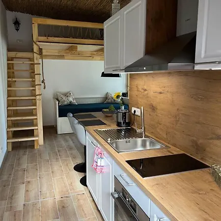 Apartment Hof-idyll Mit Fasssauna / Spielplatz Fuer Kids Weisswasser