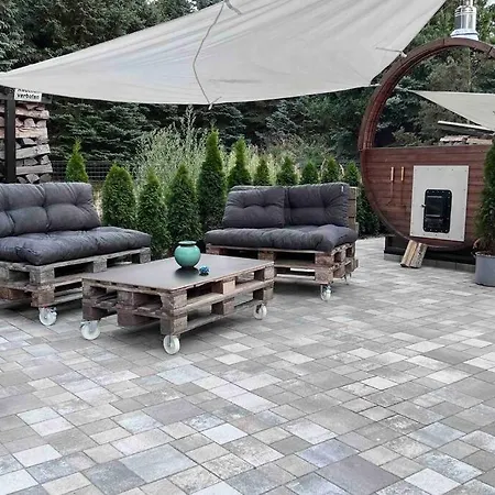 Hof-idyll Mit Fasssauna / Spielplatz Fuer Kids Apartman Weißwasser